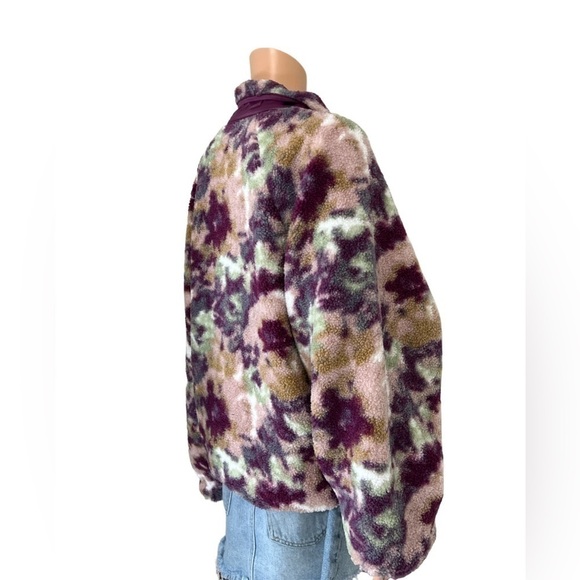 Calme by Johnny Was Milti Color Camouflage Printed Fleece Jacket- Size Large - Picture 6 of 14